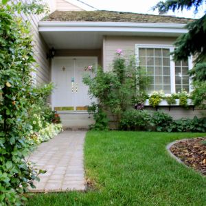 Residential Front yard landscaping